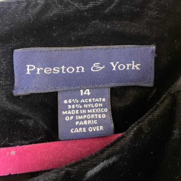 ⭐️ Velvet Modern Minimalist Chic Glam Romantic Classy Boxy Party Elegant Blouse - Picture 3 of 6